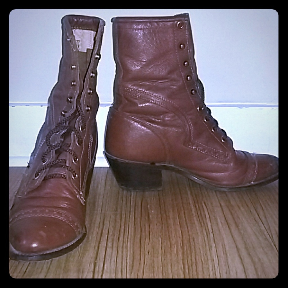 Lace up boots